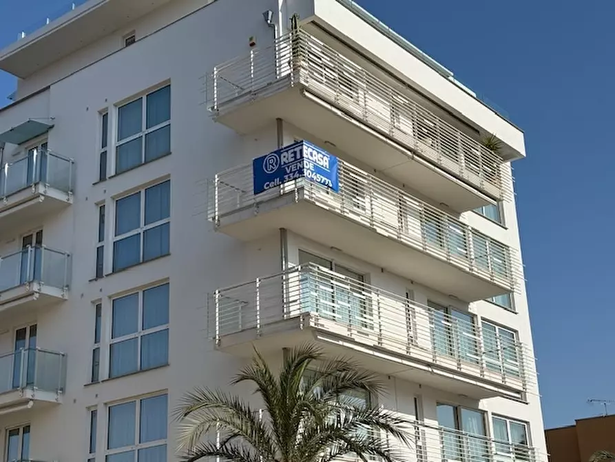 Immagine 35 di Appartamento in vendita  a Loano