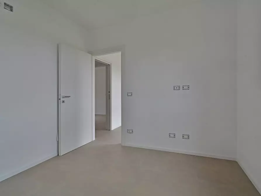 Immagine 21 di Appartamento in vendita  a Loano