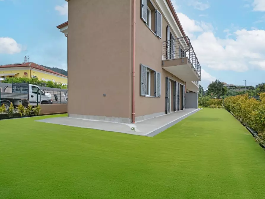 Immagine 30 di Appartamento in vendita  a Loano