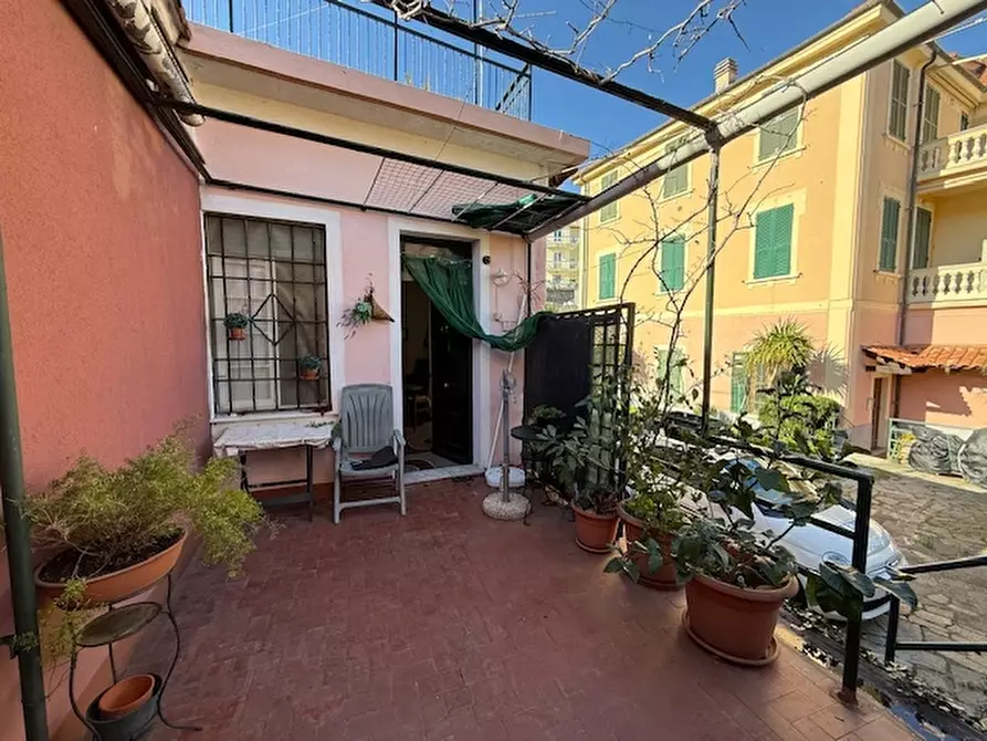 Immagine 23 di Appartamento in vendita  a Spotorno