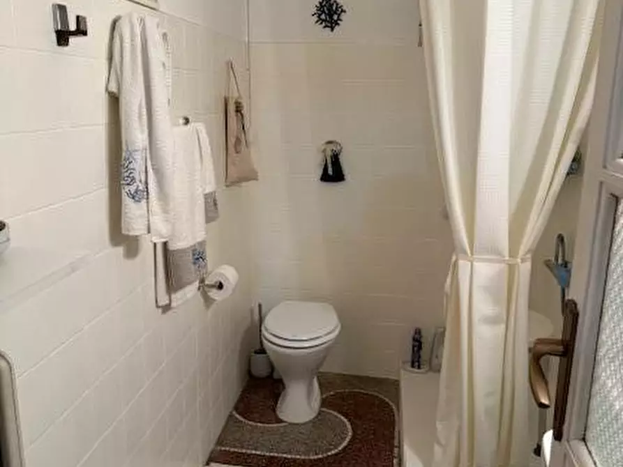 Immagine 11 di Appartamento in vendita  a Spotorno