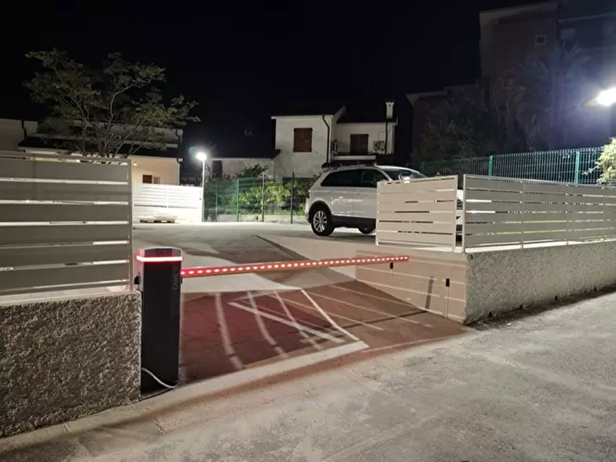 Immagine 17 di Appartamento in vendita  a Loano