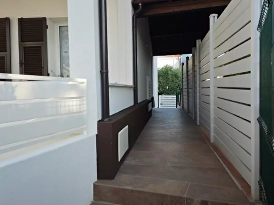 Immagine 9 di Appartamento in vendita  a Loano