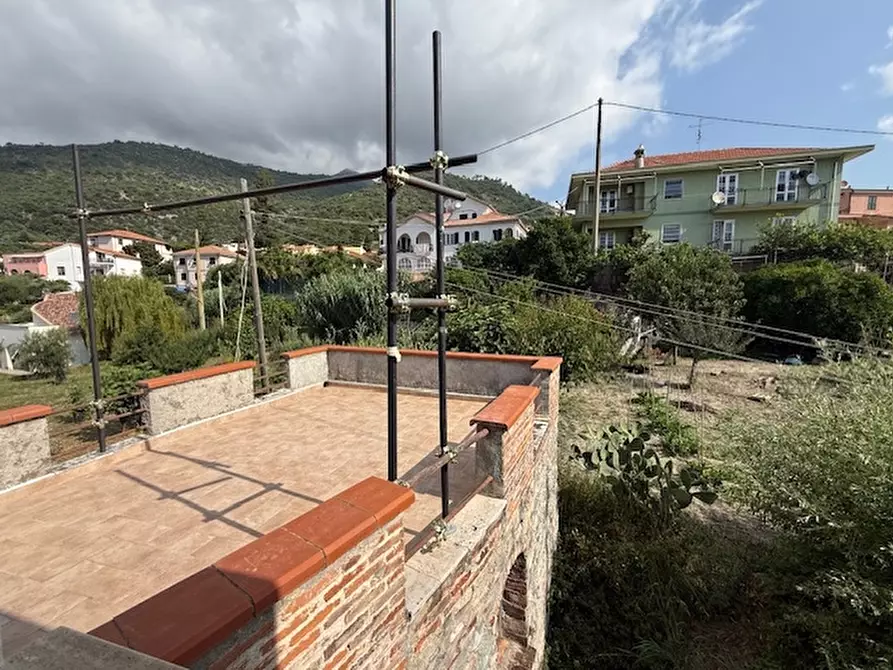 Immagine 28 di Terratetto in vendita  a Boissano