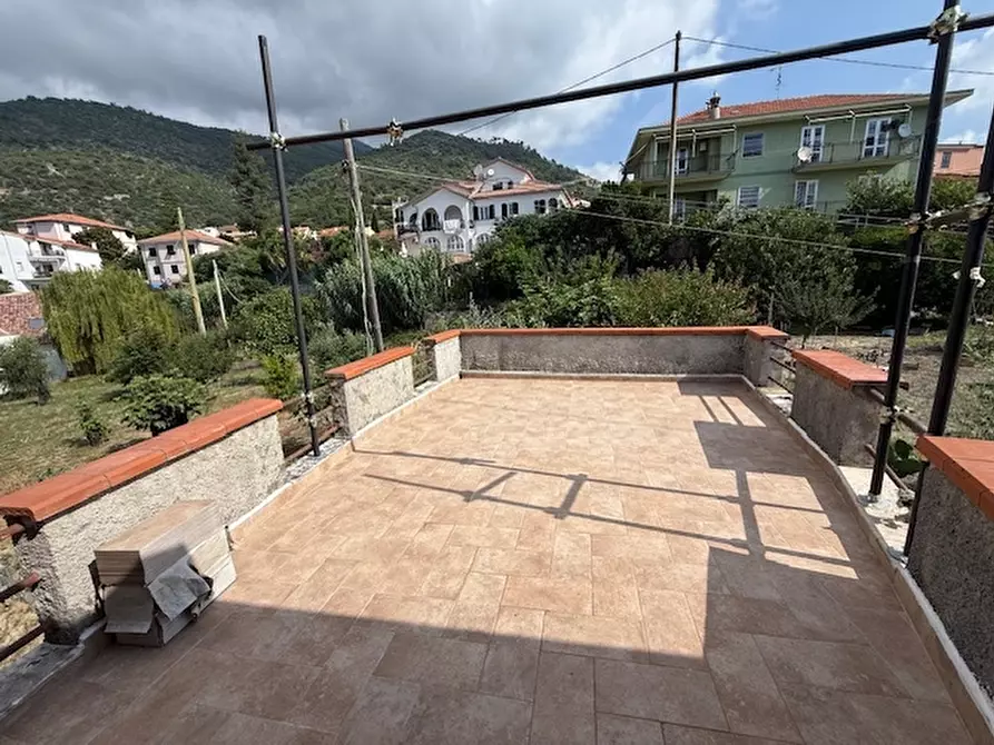 Immagine 38 di Terratetto in vendita  a Boissano