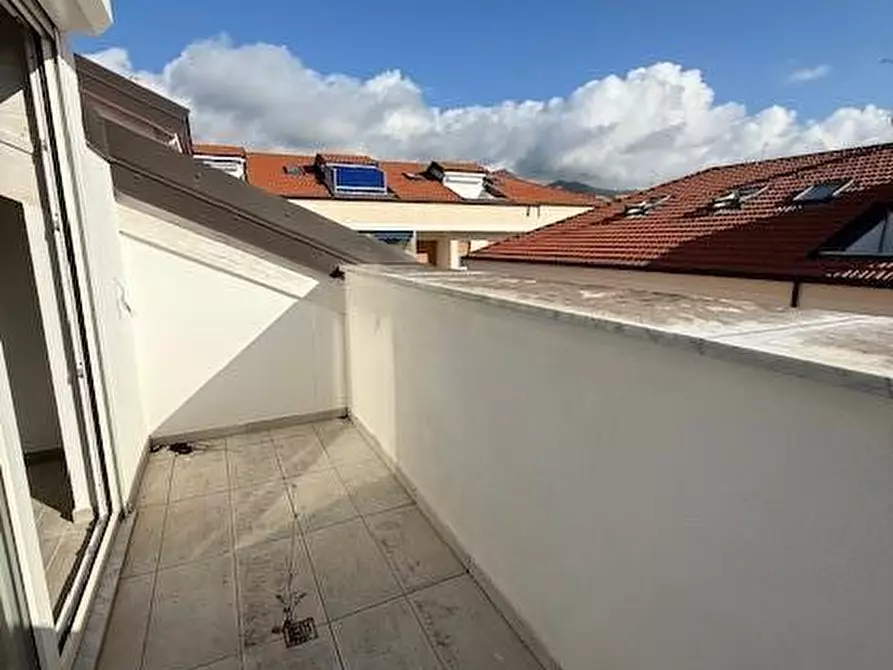 Immagine 24 di Appartamento in vendita  a Loano