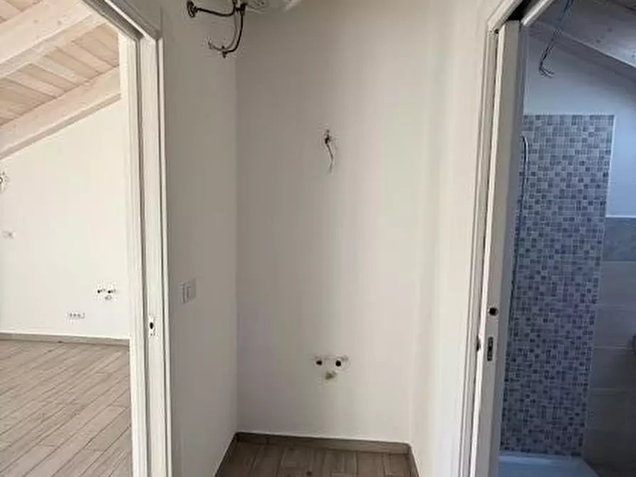 Immagine 26 di Appartamento in vendita  a Loano