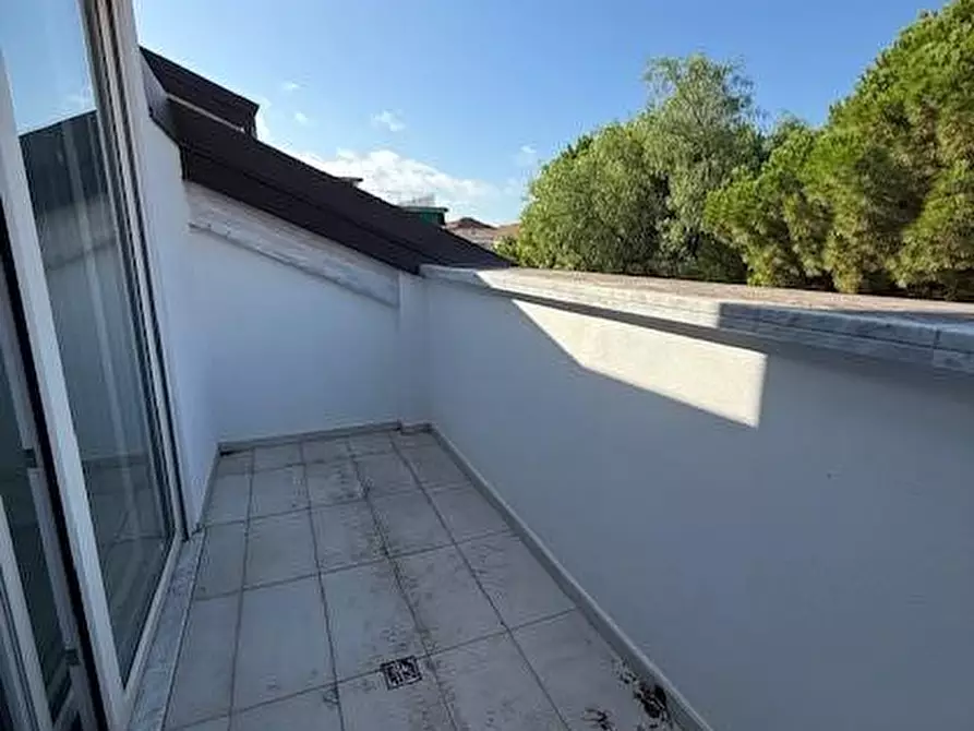 Immagine 29 di Appartamento in vendita  a Loano