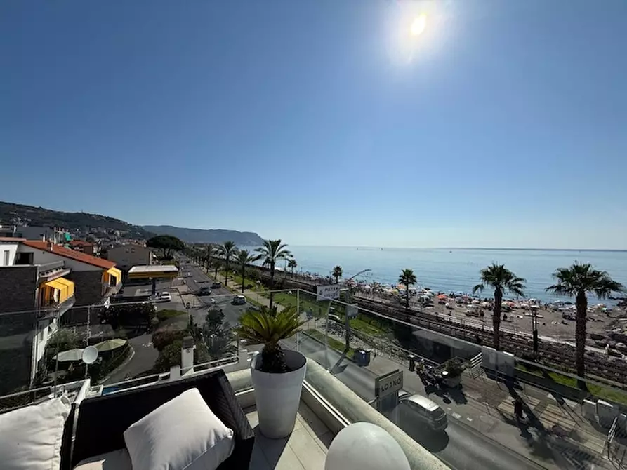 Immagine 26 di Appartamento in vendita  a Loano