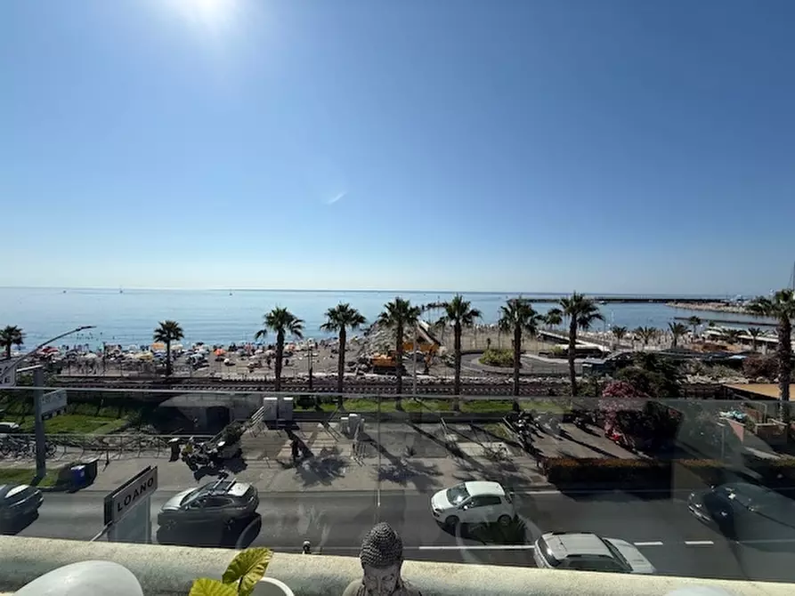 Immagine 27 di Appartamento in vendita  a Loano