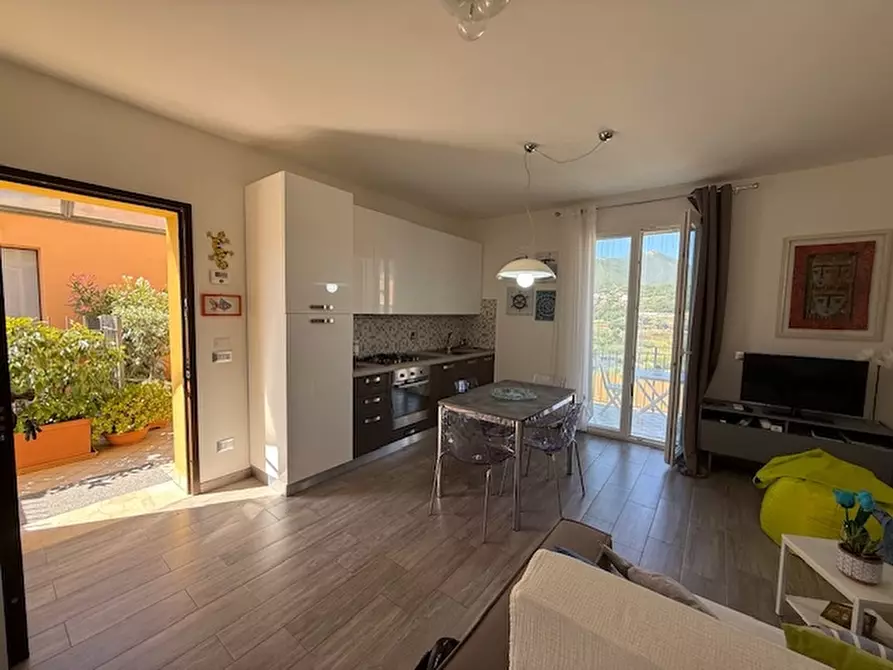 Immagine 19 di Appartamento in vendita  a Loano