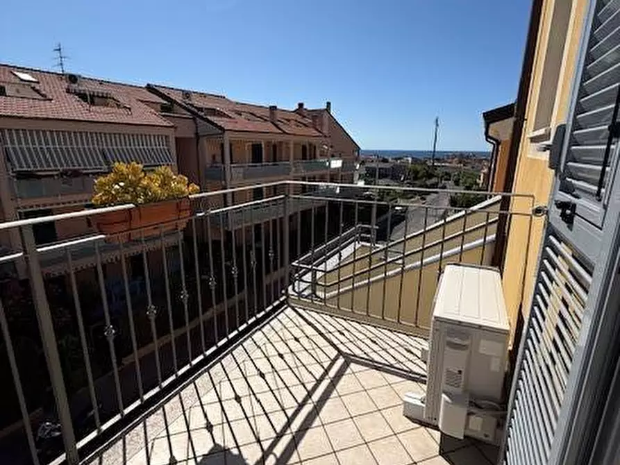 Immagine 25 di Appartamento in vendita  a Loano