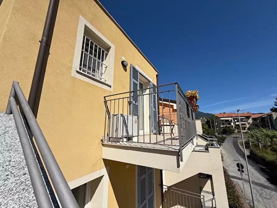 Immagine 26 di Appartamento in vendita  a Loano