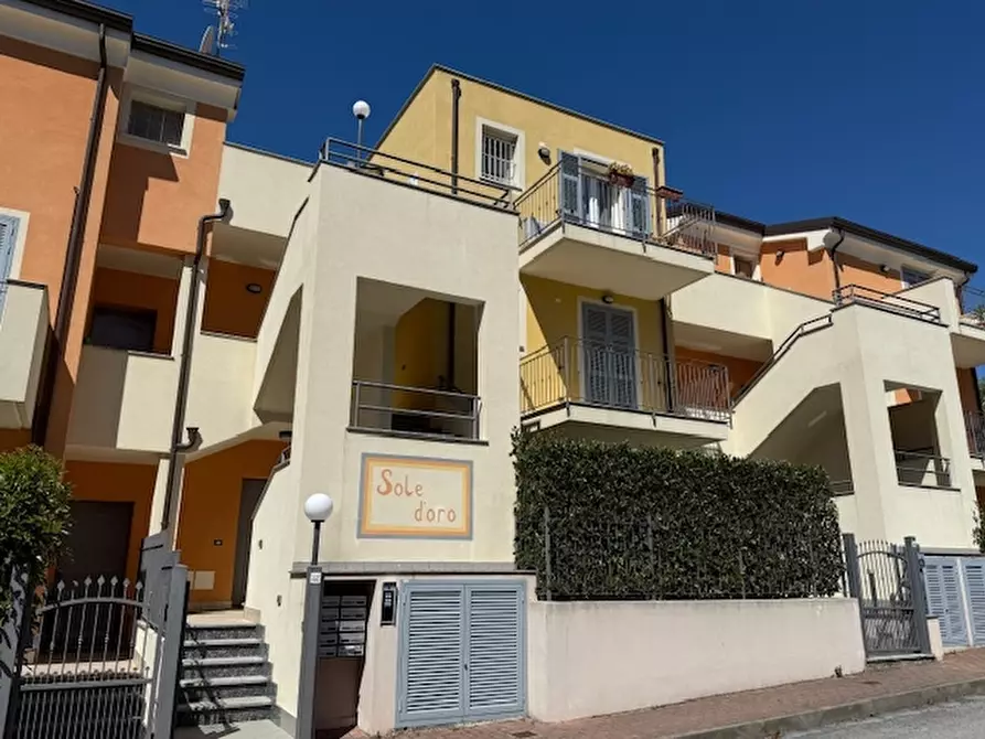 Immagine 33 di Appartamento in vendita  a Loano