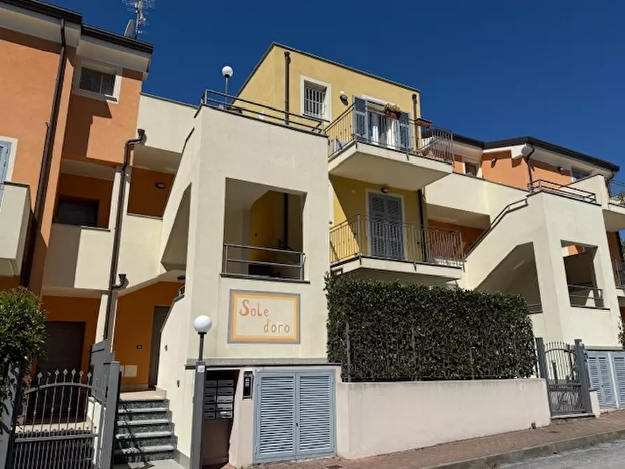 Immagine 34 di Appartamento in vendita  a Loano