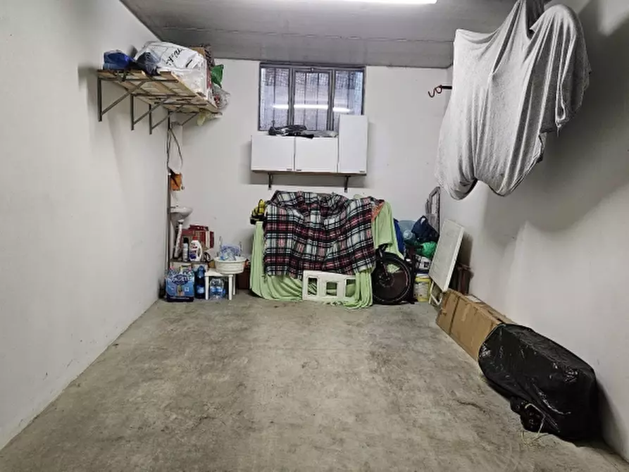 Immagine 37 di Appartamento in vendita  a Loano