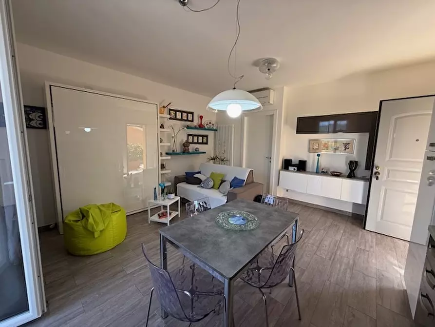 Immagine 9 di Appartamento in vendita  a Loano