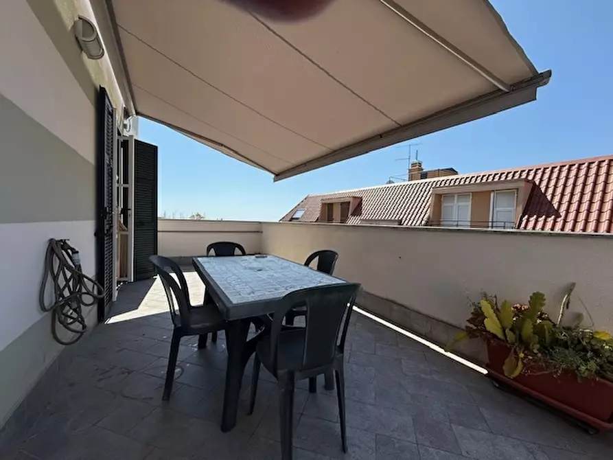 Immagine 29 di Immobile di prestigio in vendita  a Loano