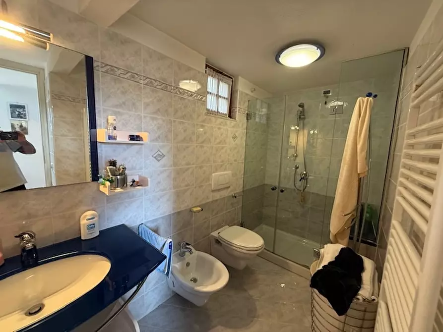 Immagine 6 di Villa in vendita  a Finale Ligure