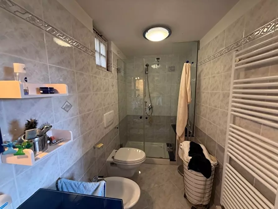 Immagine 7 di Villa in vendita  a Finale Ligure