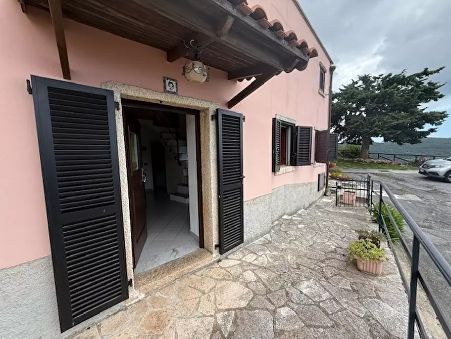 Immagine 16 di Villa in vendita  a Finale Ligure