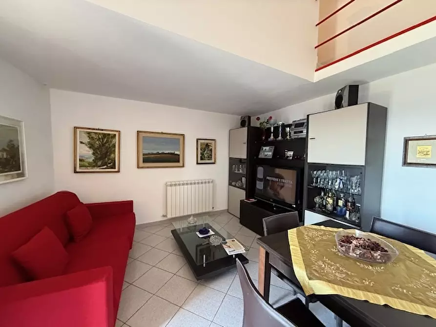 Immagine 33 di Villa in vendita  a Finale Ligure