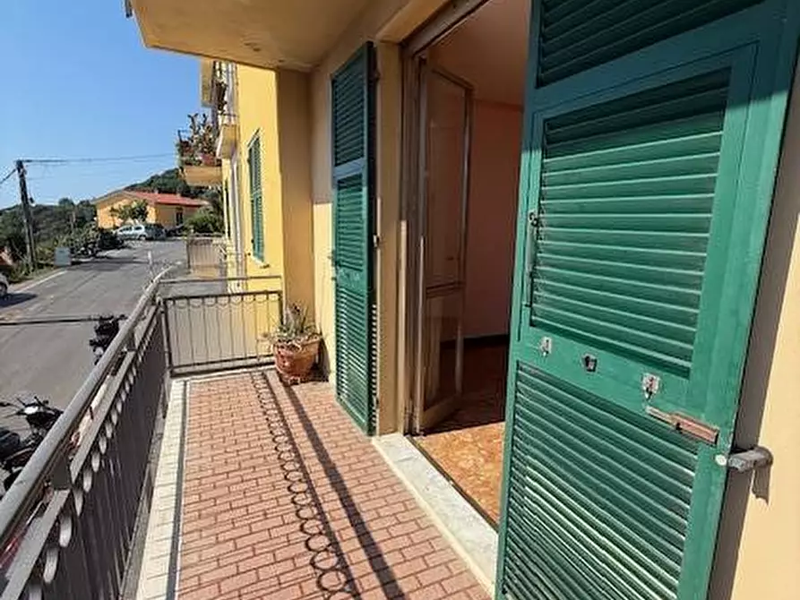 Immagine 29 di Appartamento in vendita  a Bergeggi