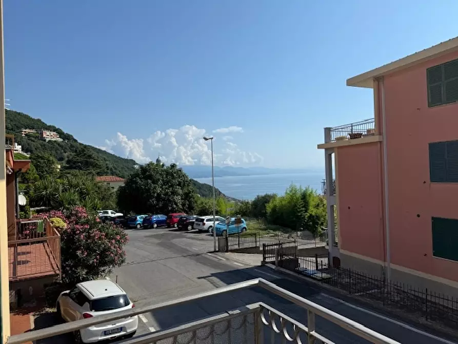 Immagine 33 di Appartamento in vendita  a Bergeggi