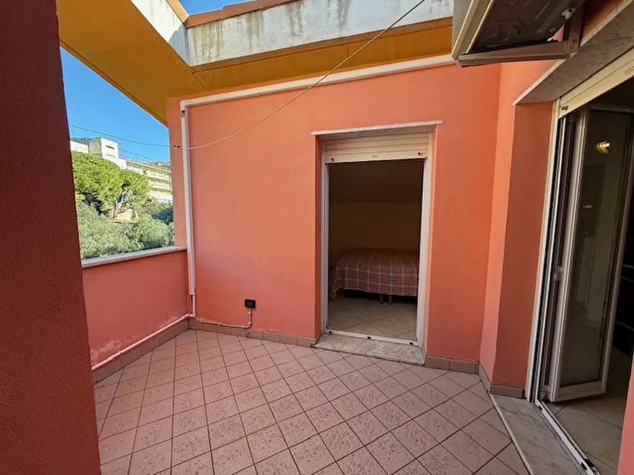 Immagine 25 di Appartamento in vendita  a Pietra Ligure