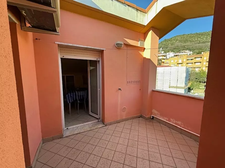 Immagine 29 di Appartamento in vendita  a Pietra Ligure