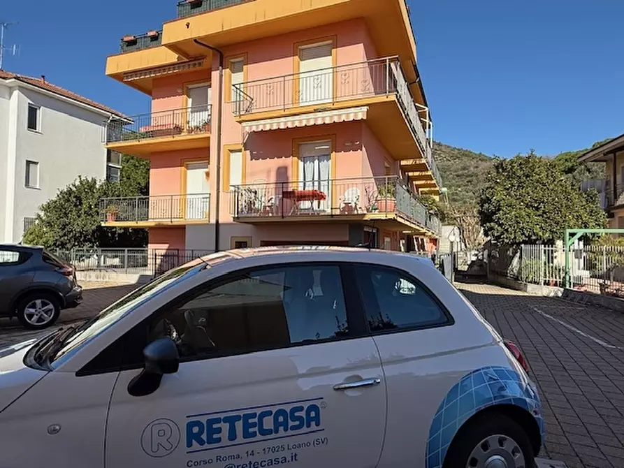 Immagine 5 di Appartamento in vendita  a Pietra Ligure