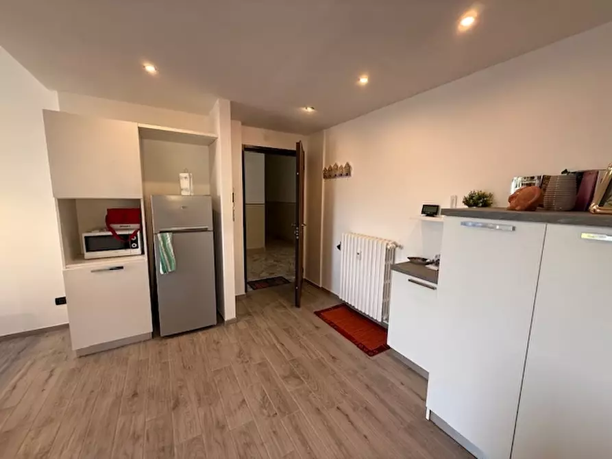 Immagine 7 di Appartamento in vendita  a Loano