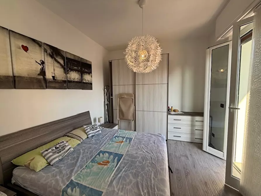 Immagine 17 di Appartamento in vendita  a Loano