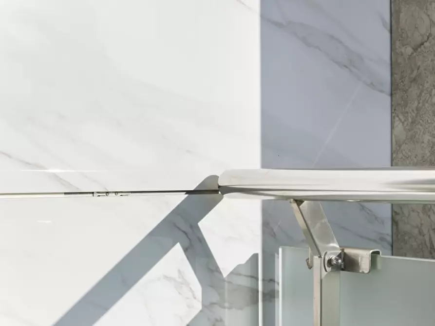 Immagine 17 di Appartamento in vendita  a Loano