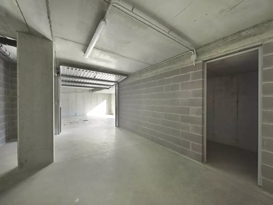 Immagine 6 di Appartamento in vendita  a Loano