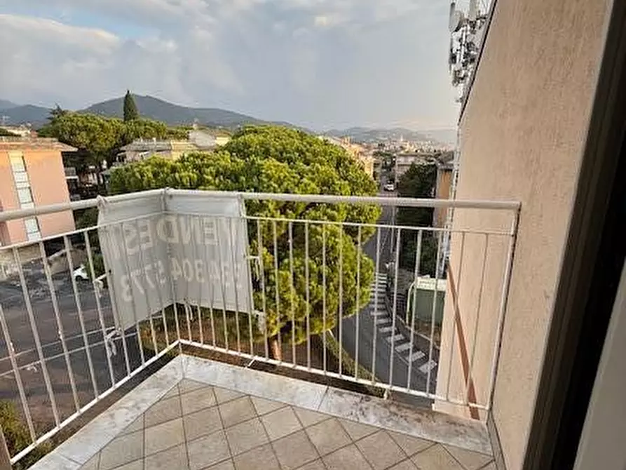 Immagine 11 di Appartamento in vendita  a Loano