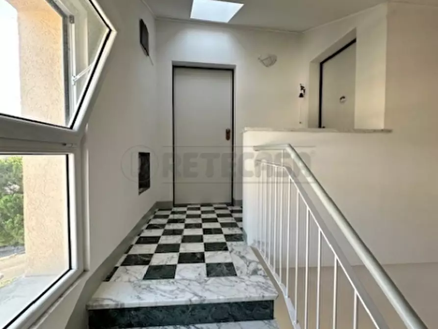 Immagine 32 di Appartamento in vendita  a Loano