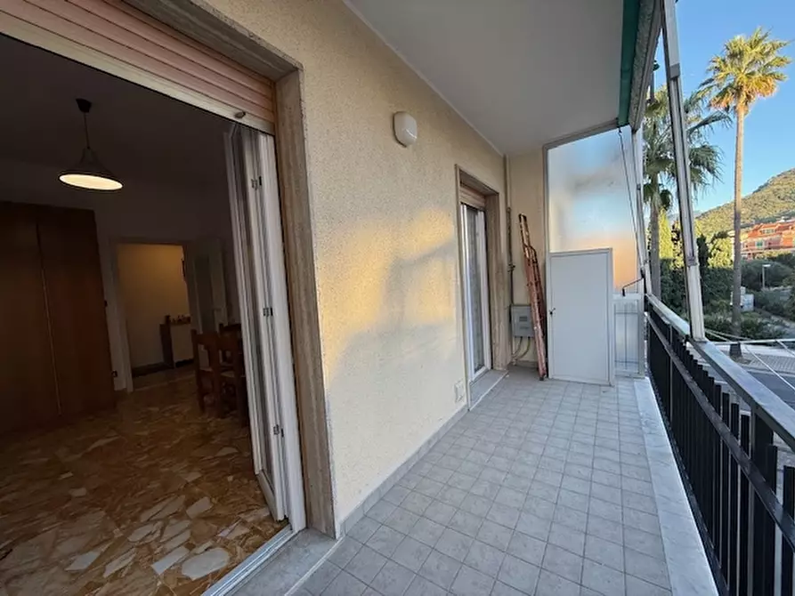 Immagine 1 di Appartamento in vendita  a Pietra Ligure