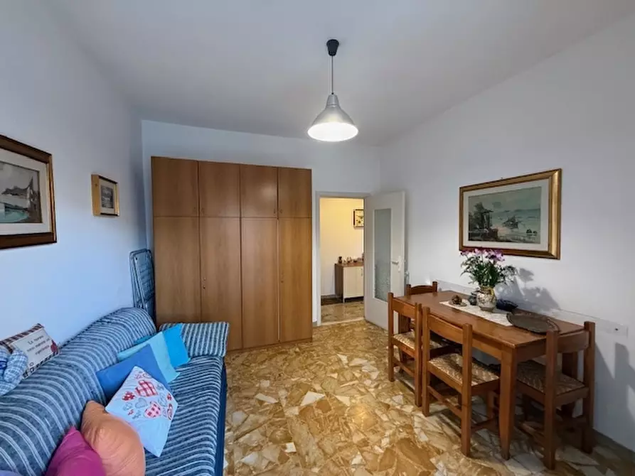 Immagine 25 di Appartamento in vendita  a Pietra Ligure