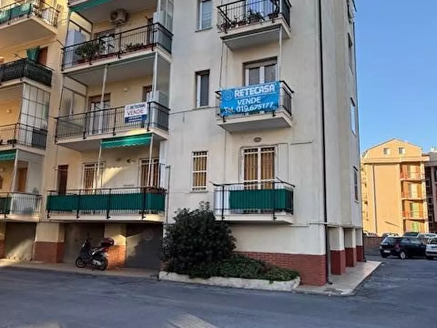 Immagine 7 di Appartamento in vendita  a Pietra Ligure
