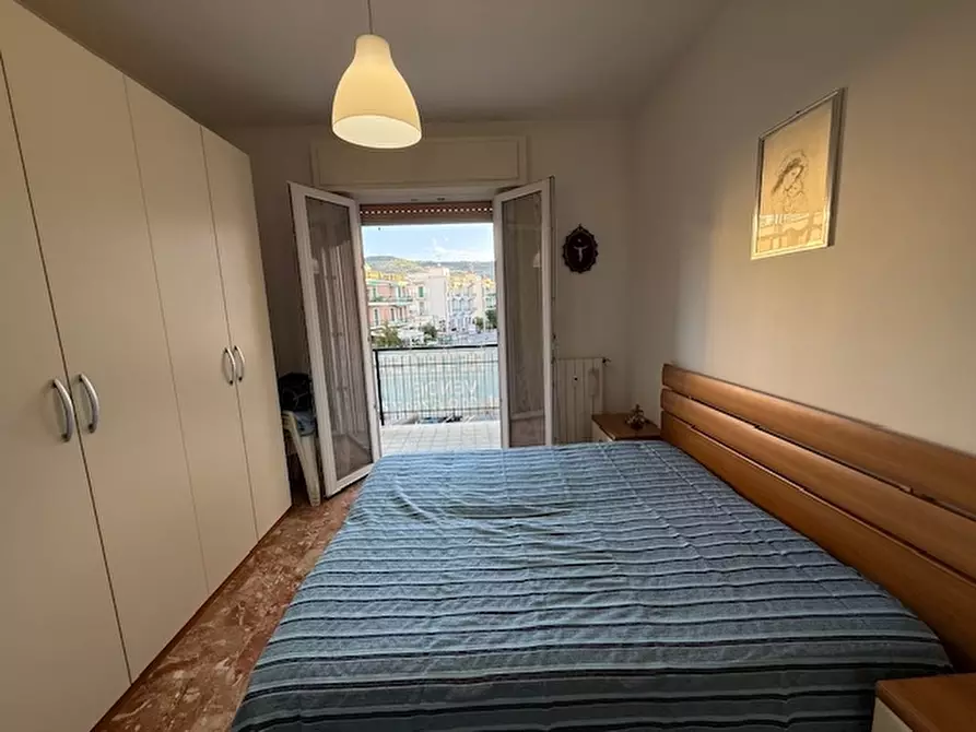 Immagine 12 di Appartamento in vendita  a Pietra Ligure