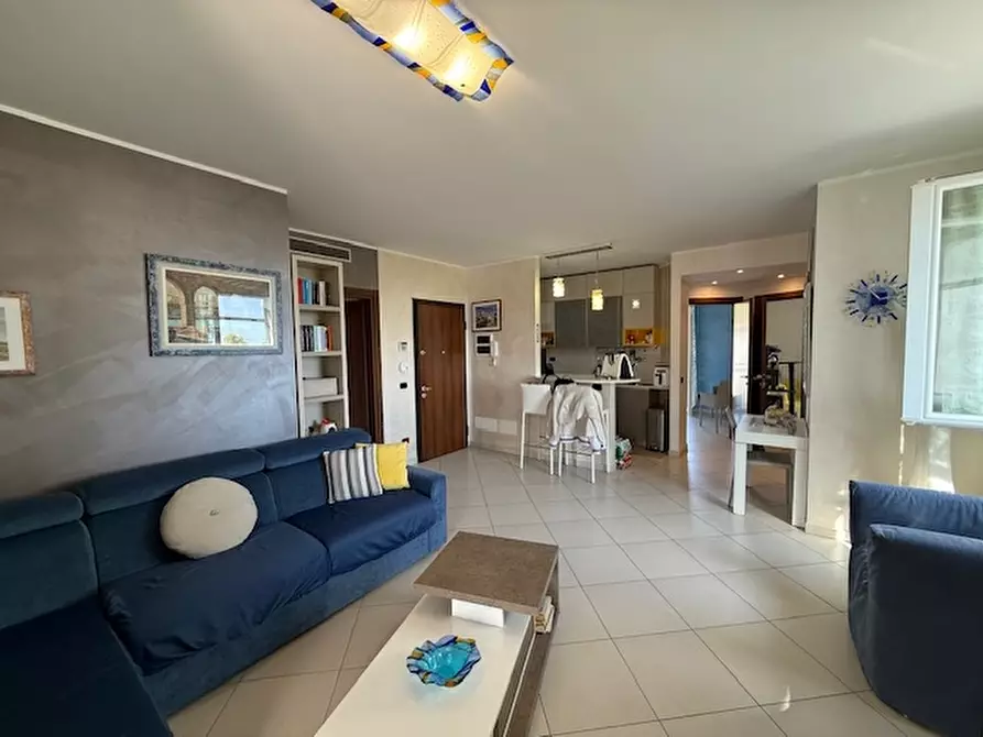 Immagine 13 di Appartamento in vendita  a Loano