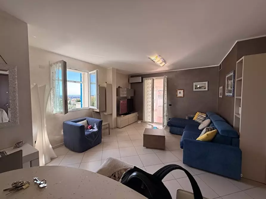 Immagine 17 di Appartamento in vendita  a Loano