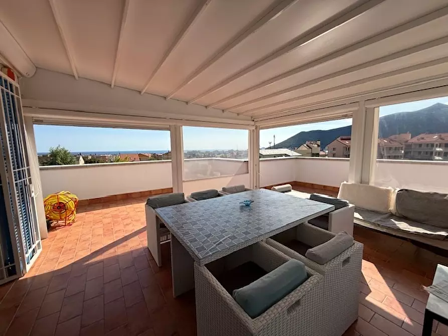 Immagine 3 di Appartamento in vendita  a Loano