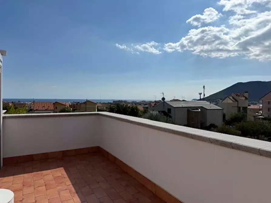 Immagine 8 di Appartamento in vendita  a Loano