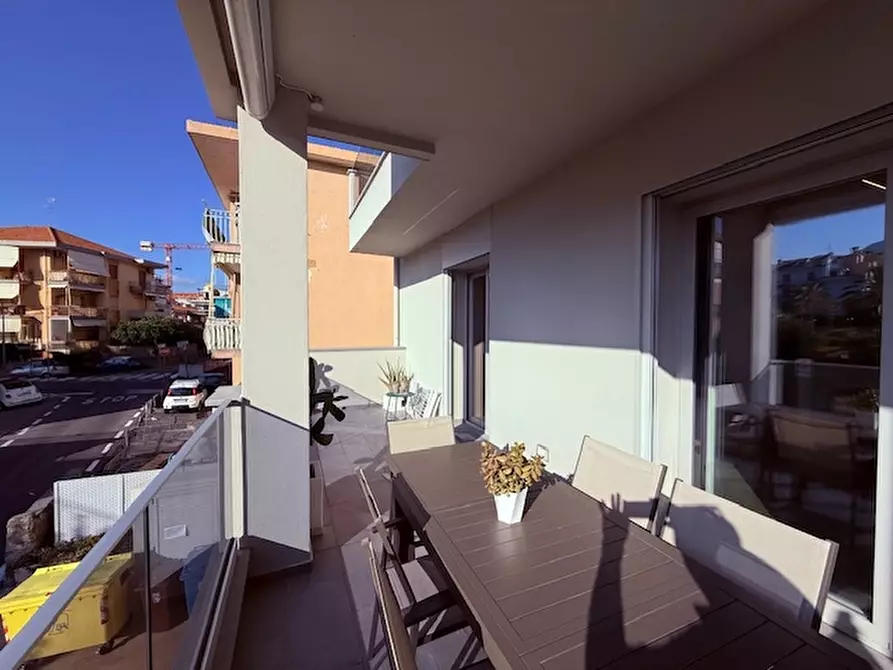 Immagine 12 di Appartamento in vendita  a Loano