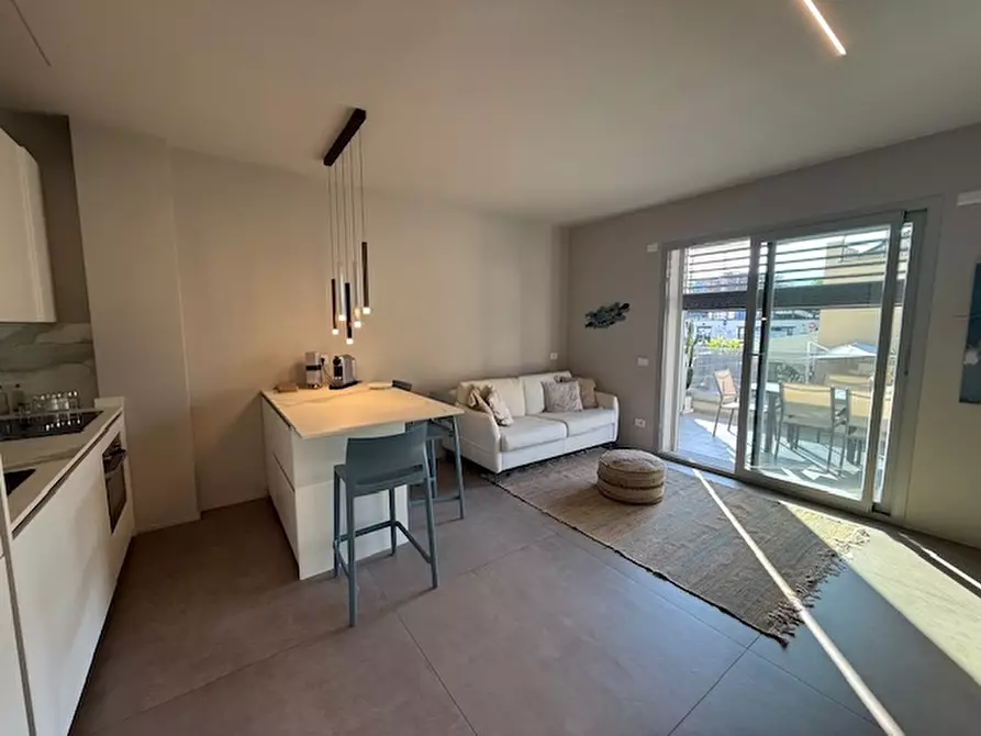 Immagine 24 di Appartamento in vendita  a Loano