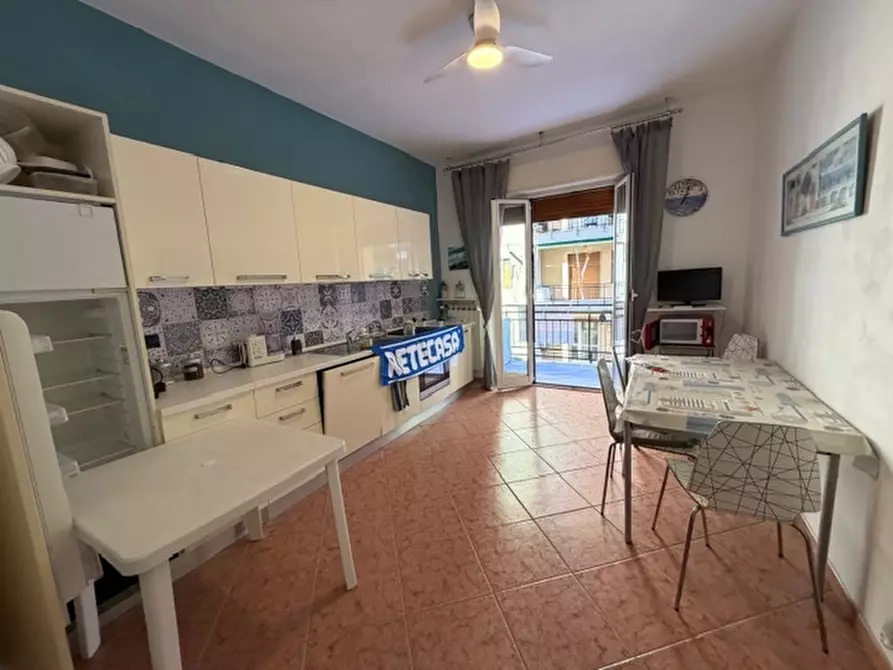 Immagine 1 di Appartamento in vendita  in CORSO EUROPA 5 a Loano