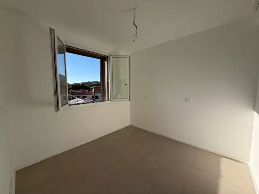 Immagine 12 di Appartamento in vendita  a Loano