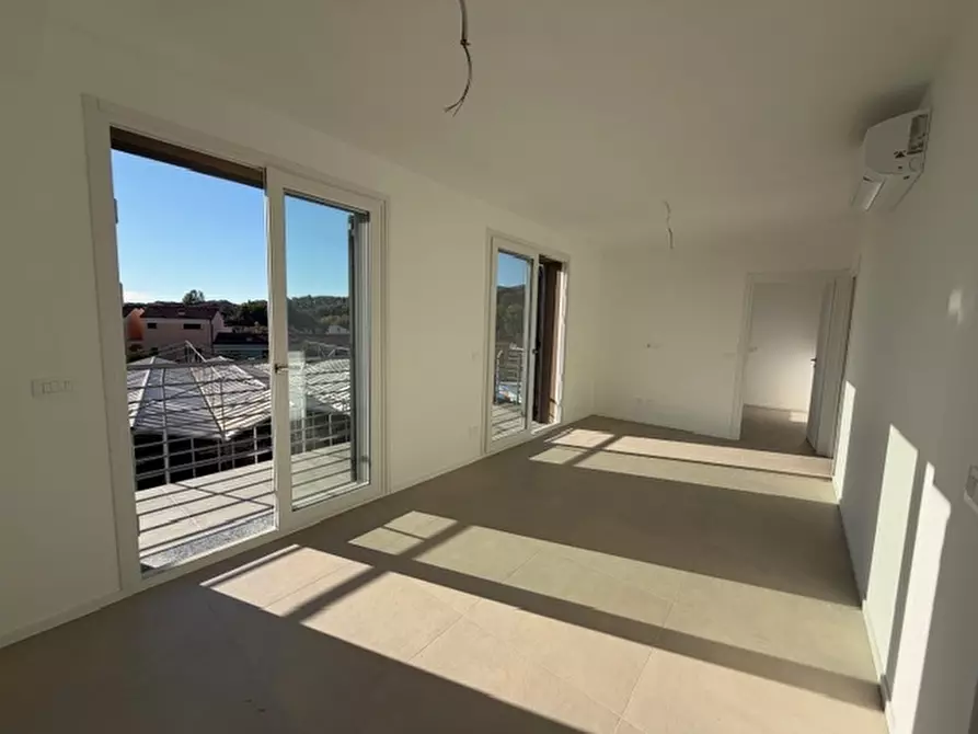 Immagine 3 di Appartamento in vendita  a Loano